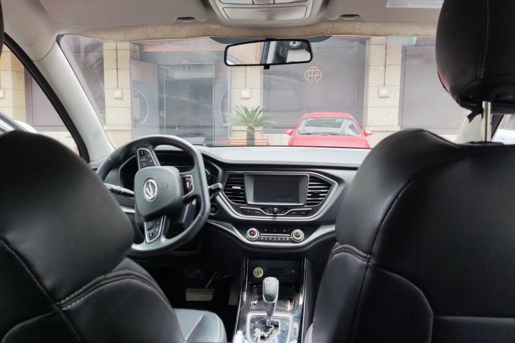 Used Land X2 2017 1.6L Automatic Elite Edition Interior 1