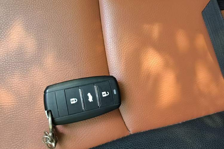 Used Land X2 2017 1.6L Automatic Jingrui Edition Interior 1
