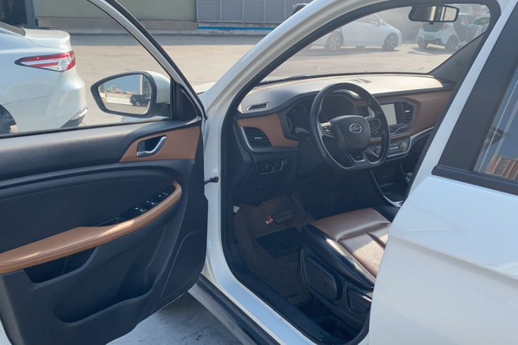 Used Land X2 2017 1.6L Automatic Sharp Edition Interior 2