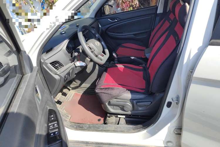 Used Land X2 2017 1.6L Manual Jingrui Edition Interior 3
