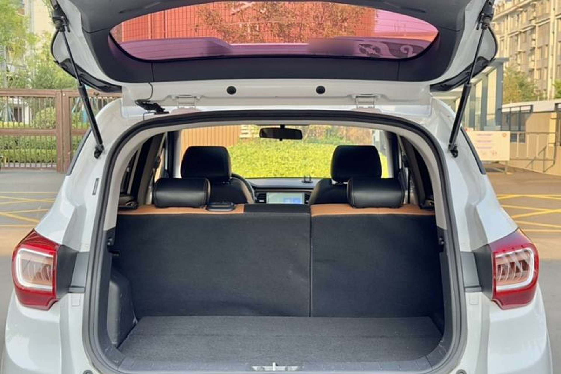 Used Land X2 2017 1.6L Manual Jingrui Edition Interior 7