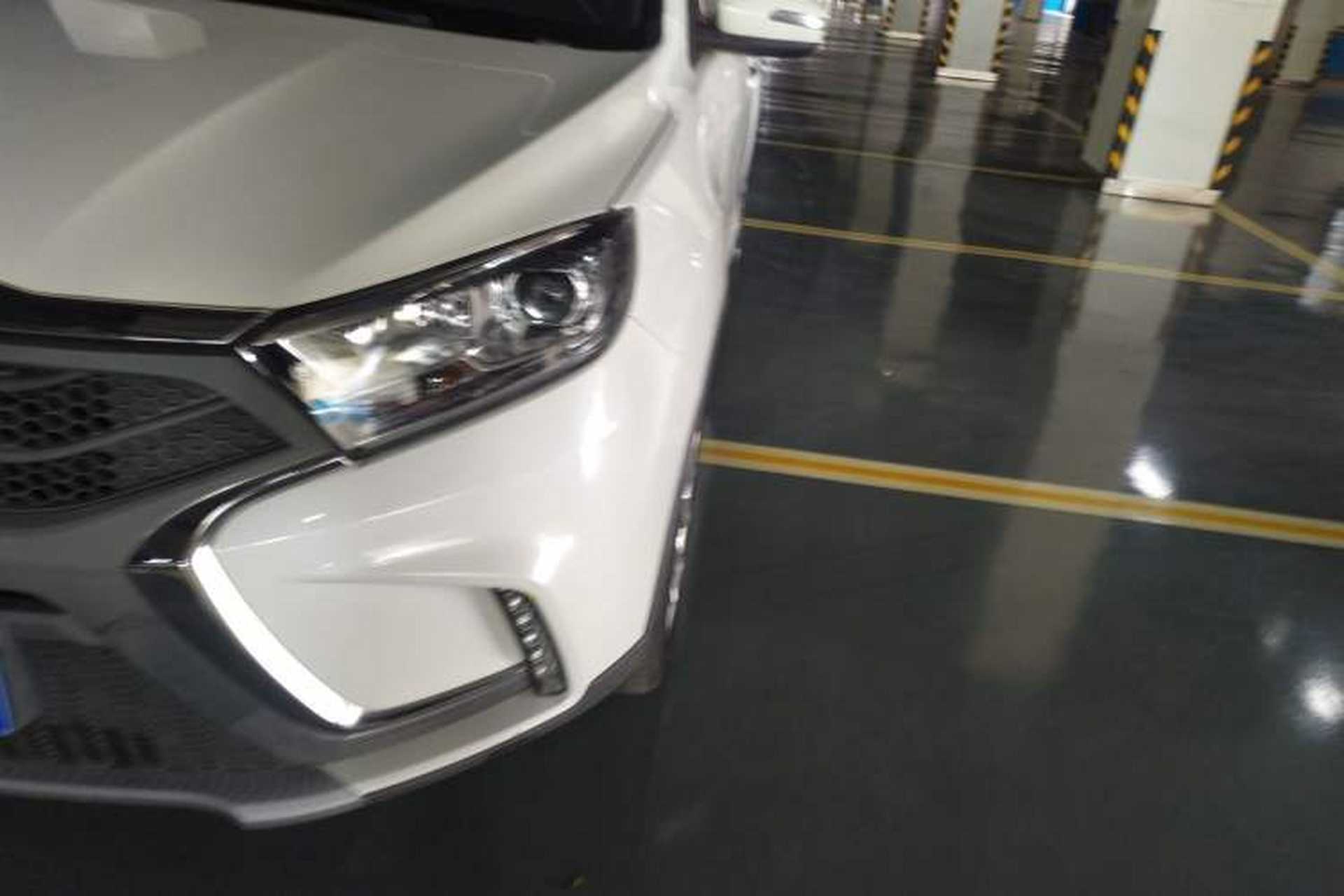 Used Land X2 2017 1.6L Manual Sharp Edition Left Front Headlight