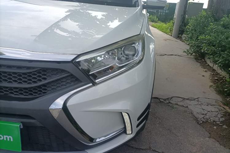 Used Land X2 2017 1.6L Manual Sharp Edition Left Front Headlight