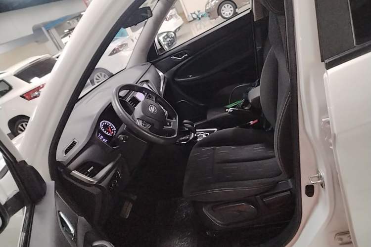 Used Land X2 2017 1.6L Automatic Jingrui Edition Left Front Seat