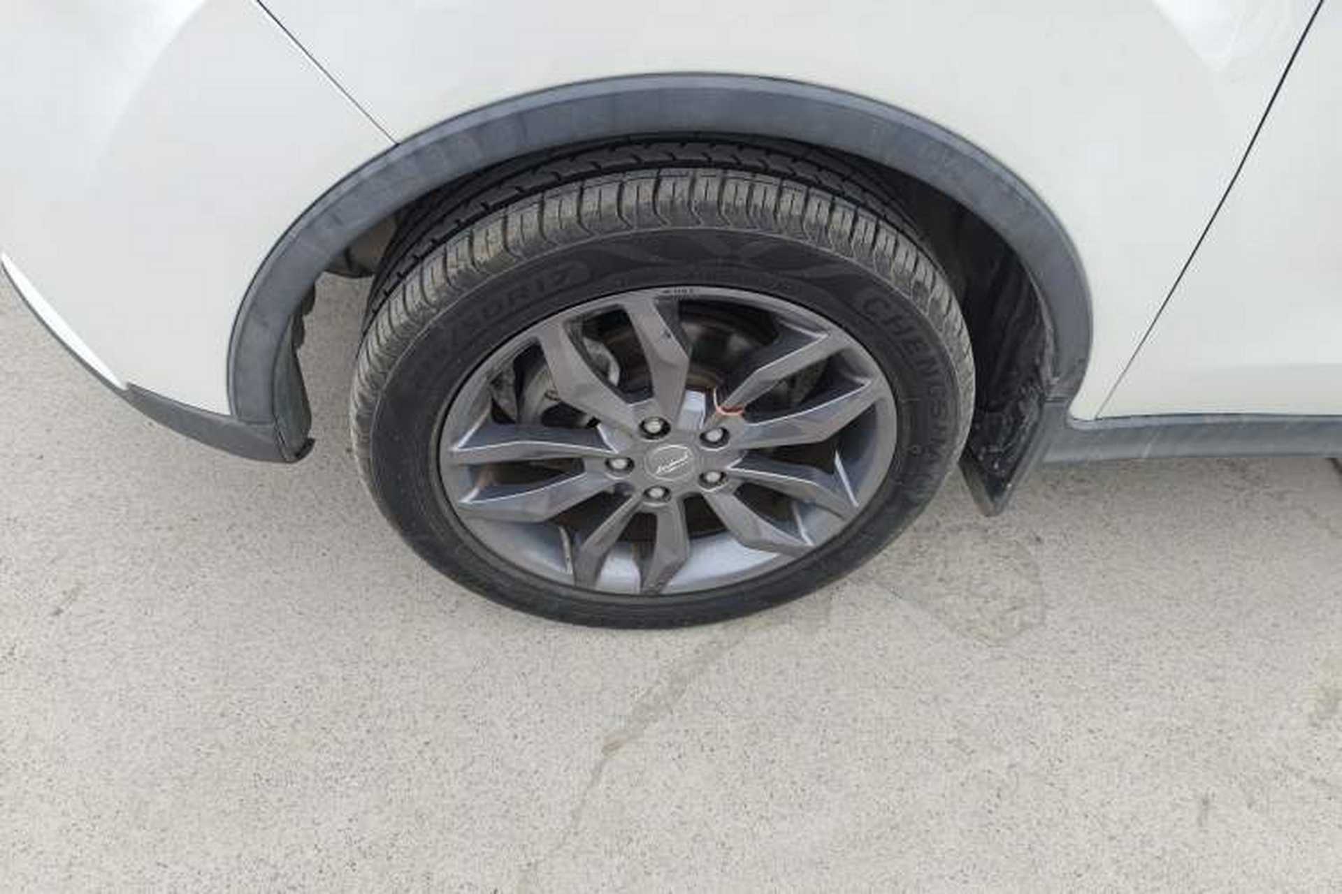 Used Land X2 2017 1.6L Manual Sharp Edition Left Front Wheel Hub