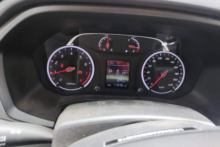 Used Land X2 2017 1.6L Automatic Elite Edition Odometer Close Up