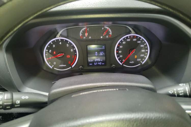 Used Land X2 2017 1.6L Manual Jingrui Edition Odometer Close Up