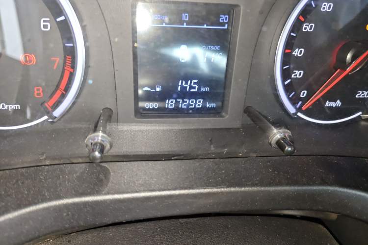 Used Land X2 2017 1.6L Manual Sharp Edition Odometer Close Up