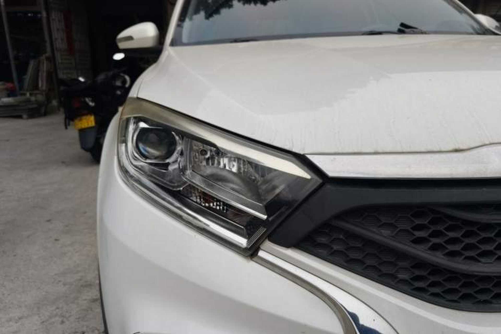 Used Land X2 2017 1.6L Automatic Sharp Edition Right Front Headlight