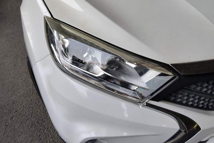 Used Land X2 2017 1.6L Manual Jingrui Edition Right Front Headlight