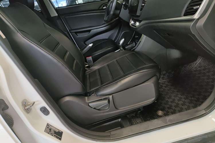 Used Land X2 2017 1.6L Automatic Jingrui Edition Right Front Seat
