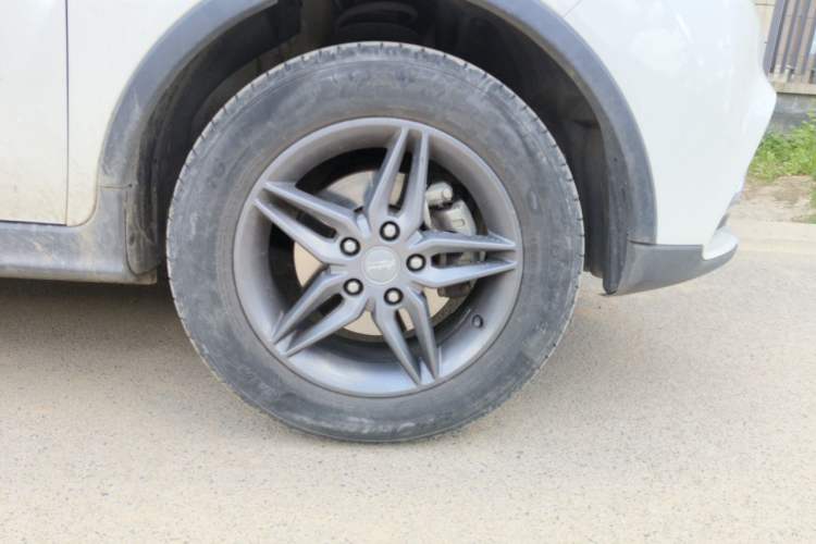 Used Land X2 2017 1.6L Manual Jingrui Edition Right Front Wheel Hub