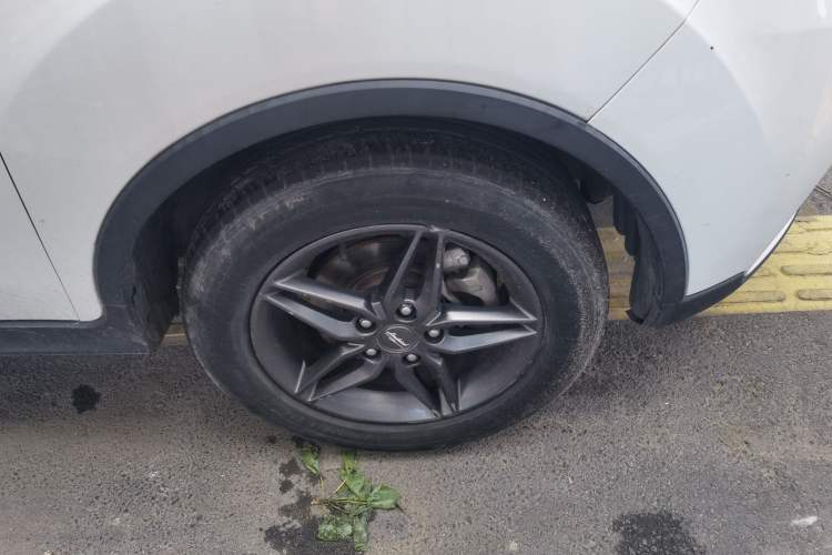 Used Land X2 2017 1.6L Manual Jingrui Edition Right Front Wheel Hub