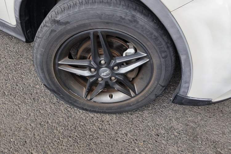 Used Land X2 2017 1.6L Manual Jingrui Edition Right Front Wheel Hub
