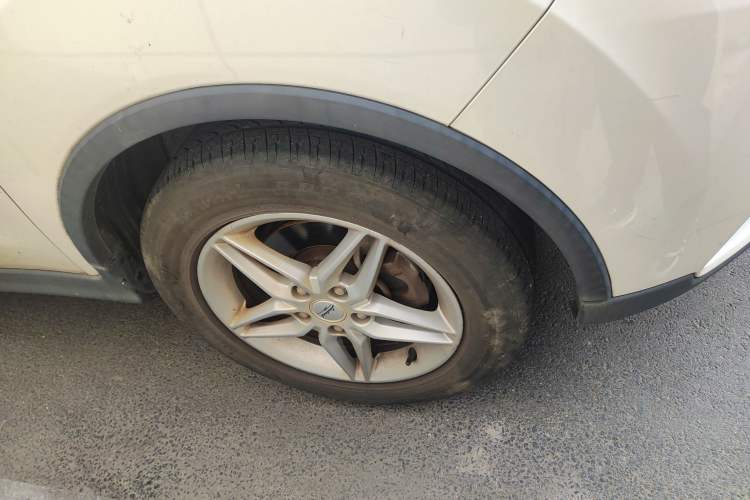 Used Land X2 2017 1.6L Manual Jingrui Edition Right Front Wheel Hub