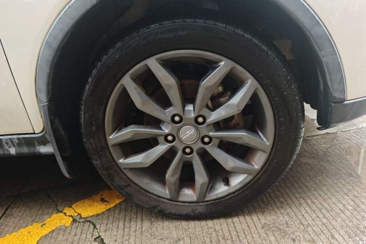 Used Land X2 2017 1.6L Automatic Jingrui Edition Right Front Wheel Hub