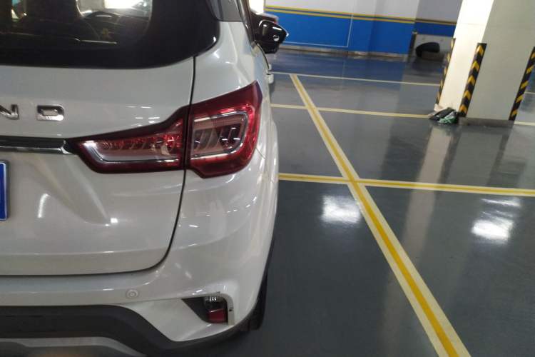 Used Land X2 2017 1.6L Manual Sharp Edition Right Rear Taillight