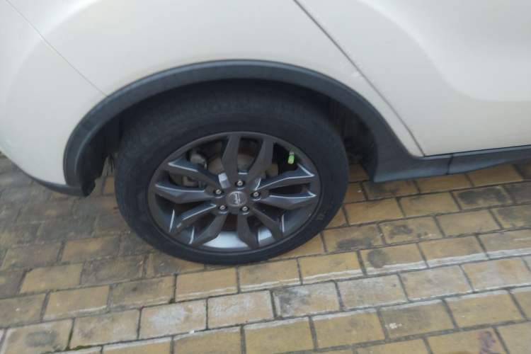 Used Land X2 2017 1.6L Manual Sharp Edition Right Rear Wheel Hub