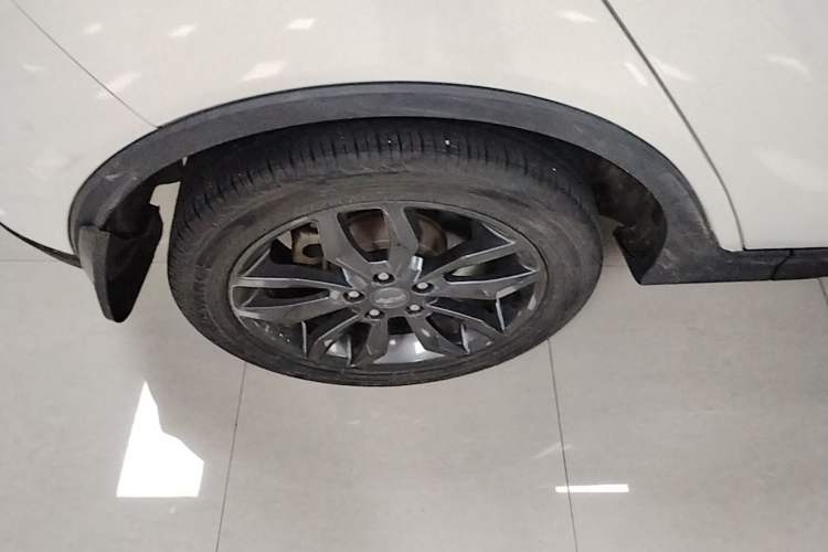 Used Land X2 2017 1.6L Automatic Jingrui Edition Right Rear Wheel Hub
