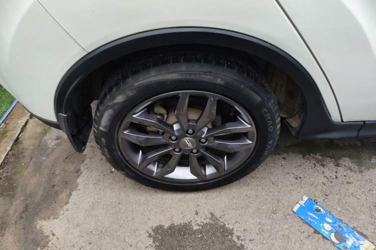 Used Land X2 2017 1.6L Manual Sharp Edition Right Rear Wheel Hub