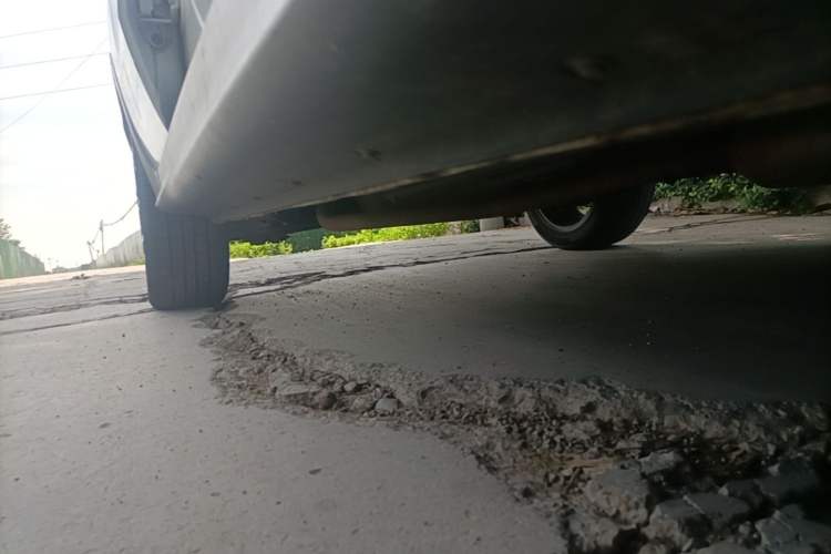 Used Land X2 2017 1.6L Manual Sharp Edition Right Side Sill