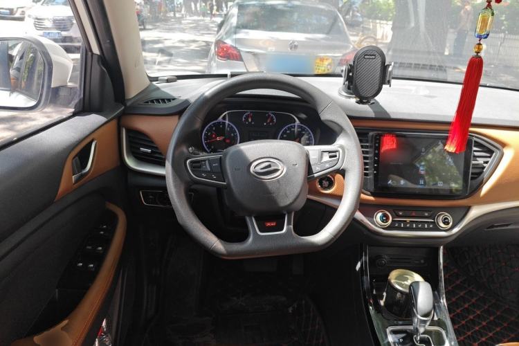 Used Land X2 2017 1.6L Automatic Platinum Edition Steering Wheel