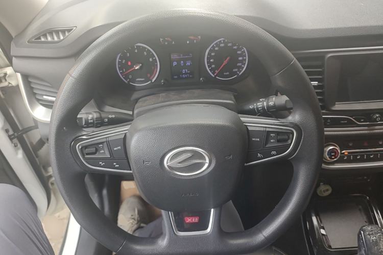 Used Land X2 2017 1.6L Automatic Elite Edition Steering Wheel