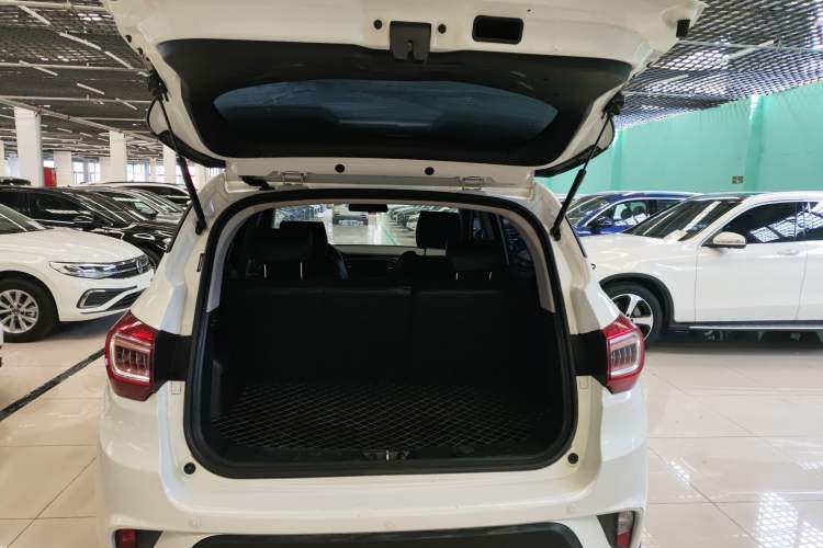 Used Land X2 2017 1.6L Automatic Jingrui Edition Trunk