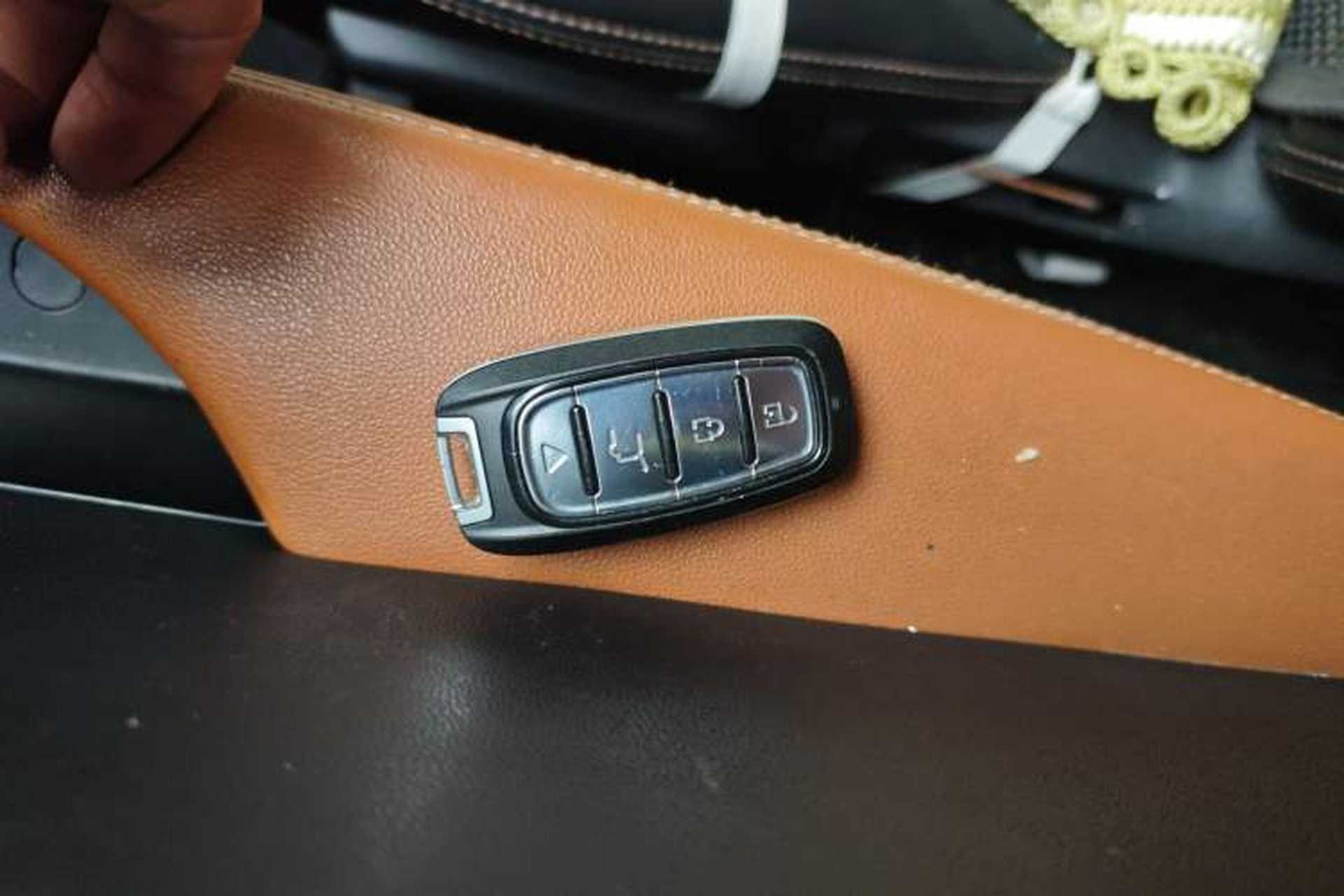 Used Land X2 2017 1.6L Automatic Sharp Edition Vehicle Key