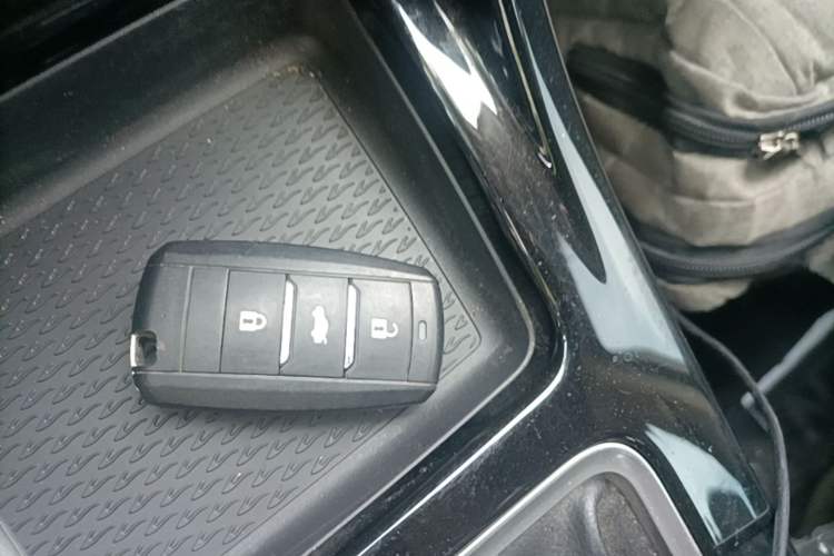 Used Land X2 2017 1.6L Manual Sharp Edition Vehicle Key