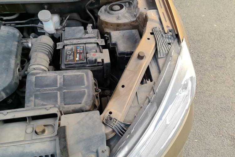 Used Land X2 2017 1.6L Manual Sharp Edition Engine Bay Left