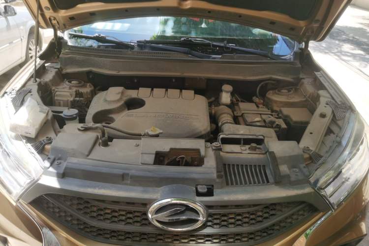 Used Land X2 2017 1.6L Manual Jingrui Edition Engine Bay
