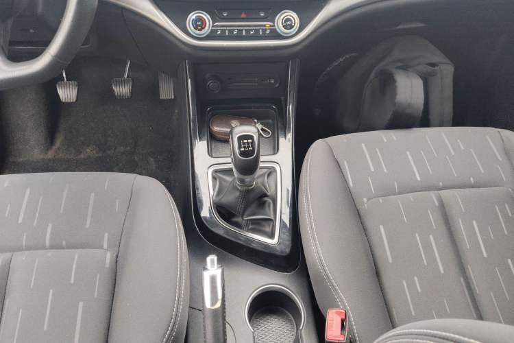 Used Land X2 2017 1.6L Manual Jingrui Edition Gear Lever