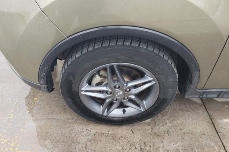 Used Land X2 2017 1.6L Manual Jingrui Edition Left Front Wheel Hub