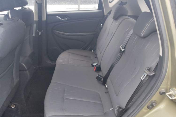 Used Land X2 2017 1.6L Manual Jingrui Edition Left Rear Seat