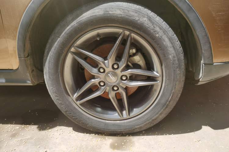 Used Land X2 2017 1.6L Manual Jingrui Edition Right Front Wheel Hub
