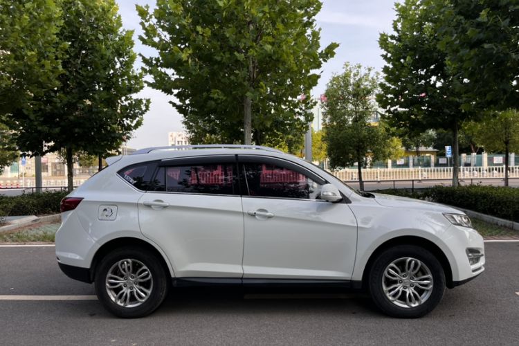 Used Land X5 2016 Plus 1.5T Manual Enjoyment Edition Exterior 3