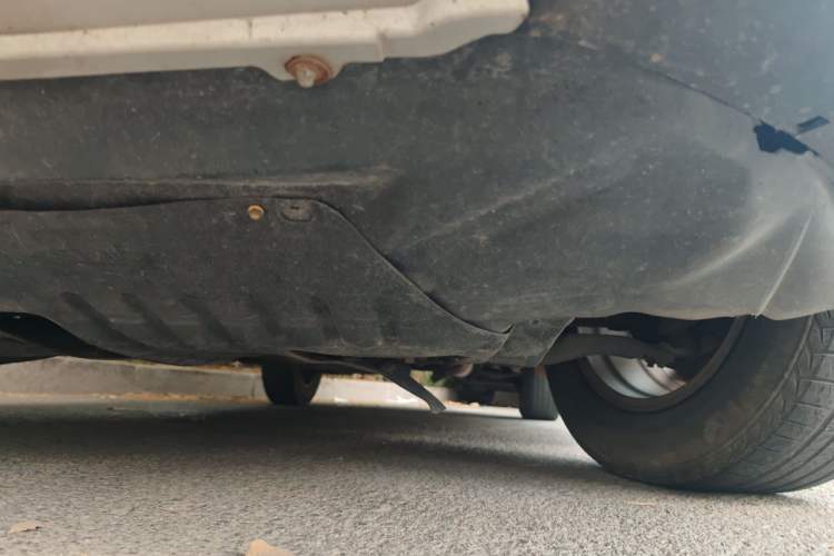 Used Land X5 2013 2.0T Manual Chuanling Edition Chassis Front Left