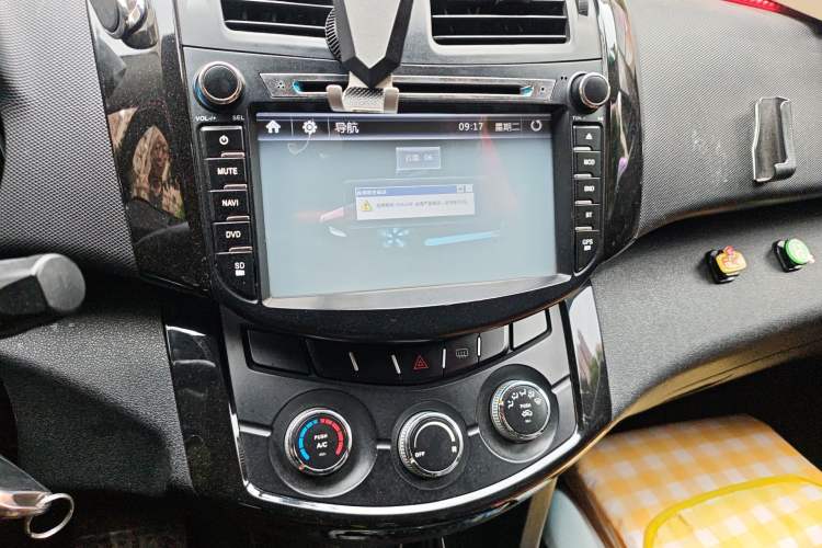 Used Land X5 2013 2.0T Manual Enjoyment Edition Audio And AC Panel