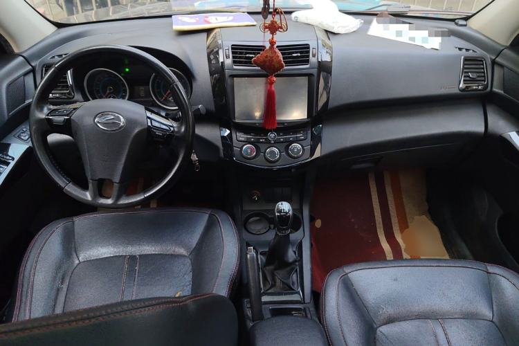 Used Land X5 2013 2.0T Manual Chuanling Edition Center Console