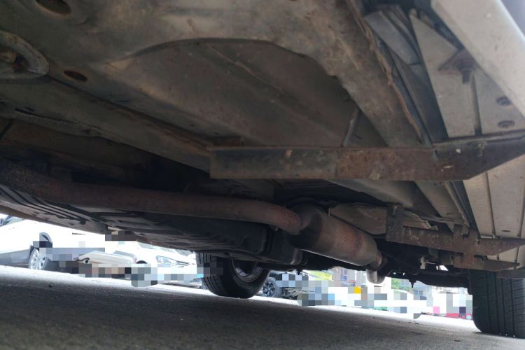 Used Land X5 2013 2.0T Manual Chuanling Edition Chassis Front Left