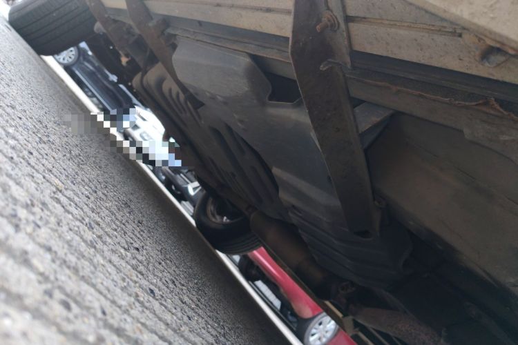 Used Land X5 2013 2.0T Manual Chuanling Edition Chassis Front Right