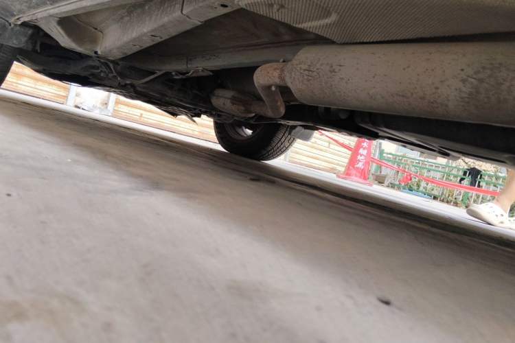 Used Land X5 2013 2.0T Manual Chuanling Edition Chassis Rear Left