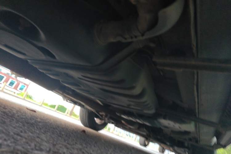 Used Land X5 2013 2.0T Manual Chuanling Edition Chassis Rear Right