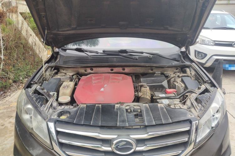 Used Land X5 2013 2.0T Manual Chuanling Edition Engine Bay