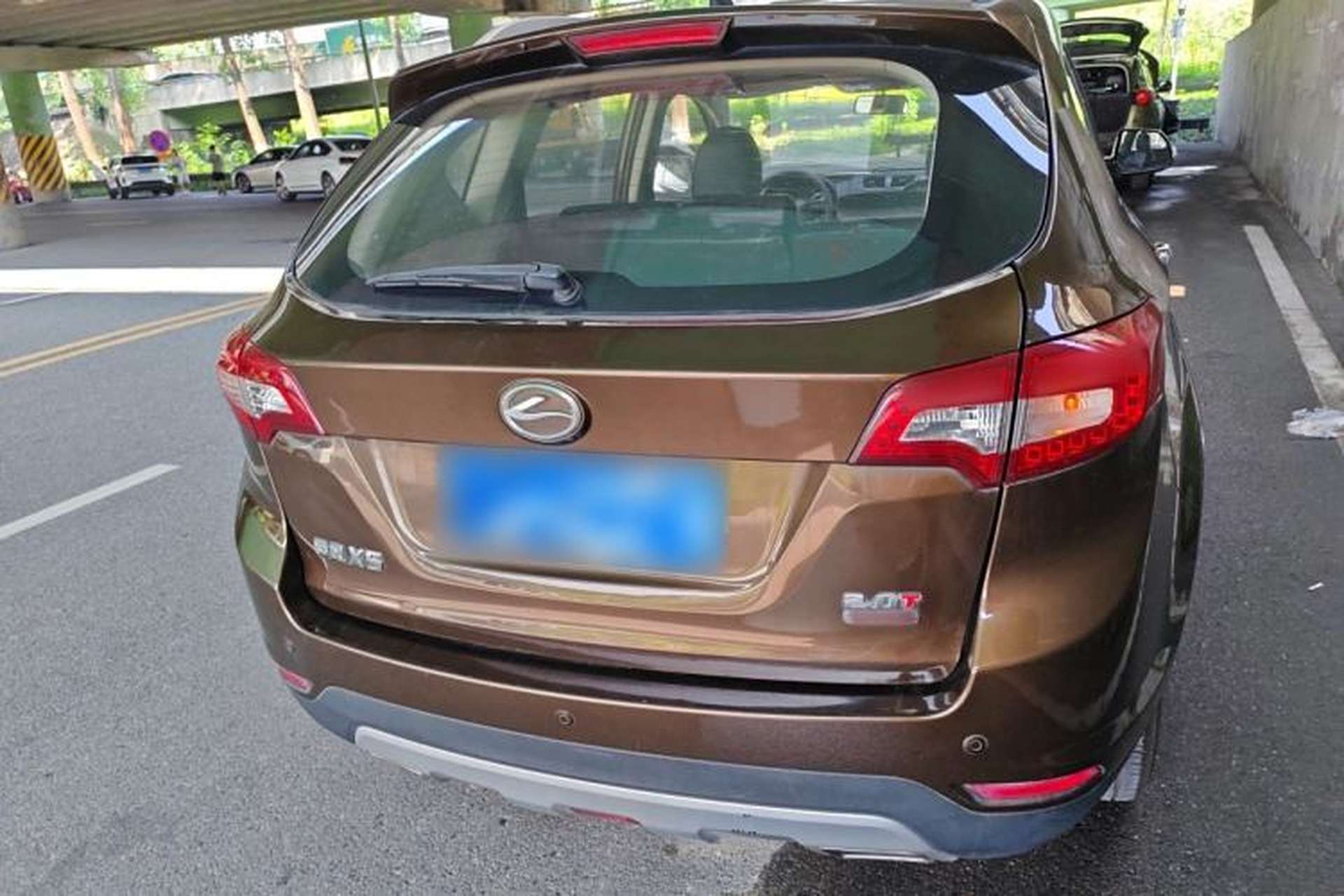 Used Land X5 2013 2.0T Manual Enjoyment Edition Exterior 4