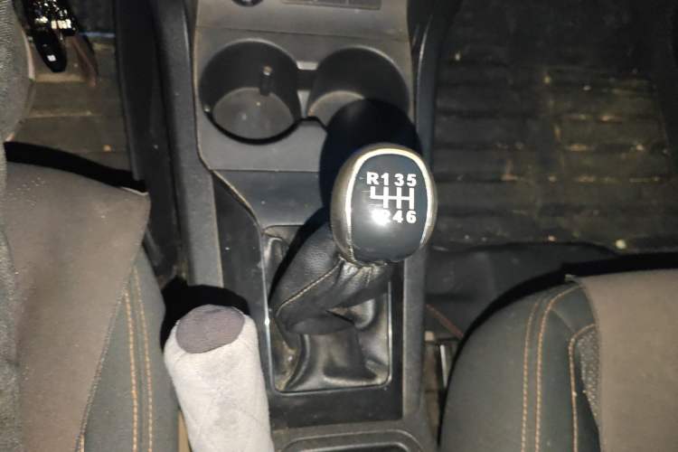 Used Land X5 2013 2.0T Manual Enjoyment Edition Gear Lever