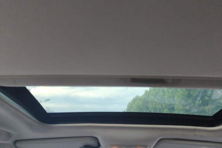Used Land X5 2013 2.0T Manual Chuanling Edition Headliner