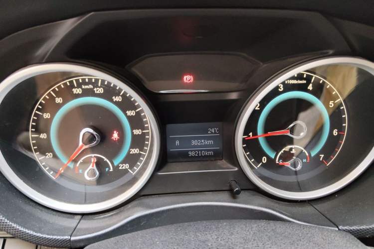Used Land X5 2013 2.0T Manual Chuanling Edition Instrument Cluster