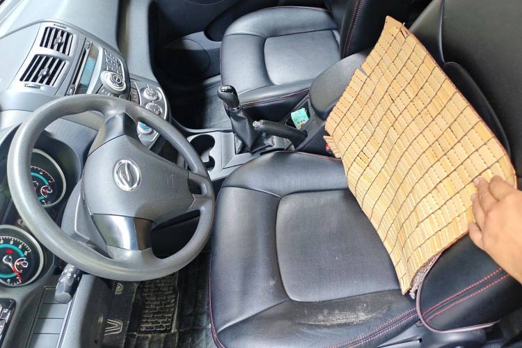 Used Land X5 2013 2.0T Manual Enjoyment Edition Left Front Seat